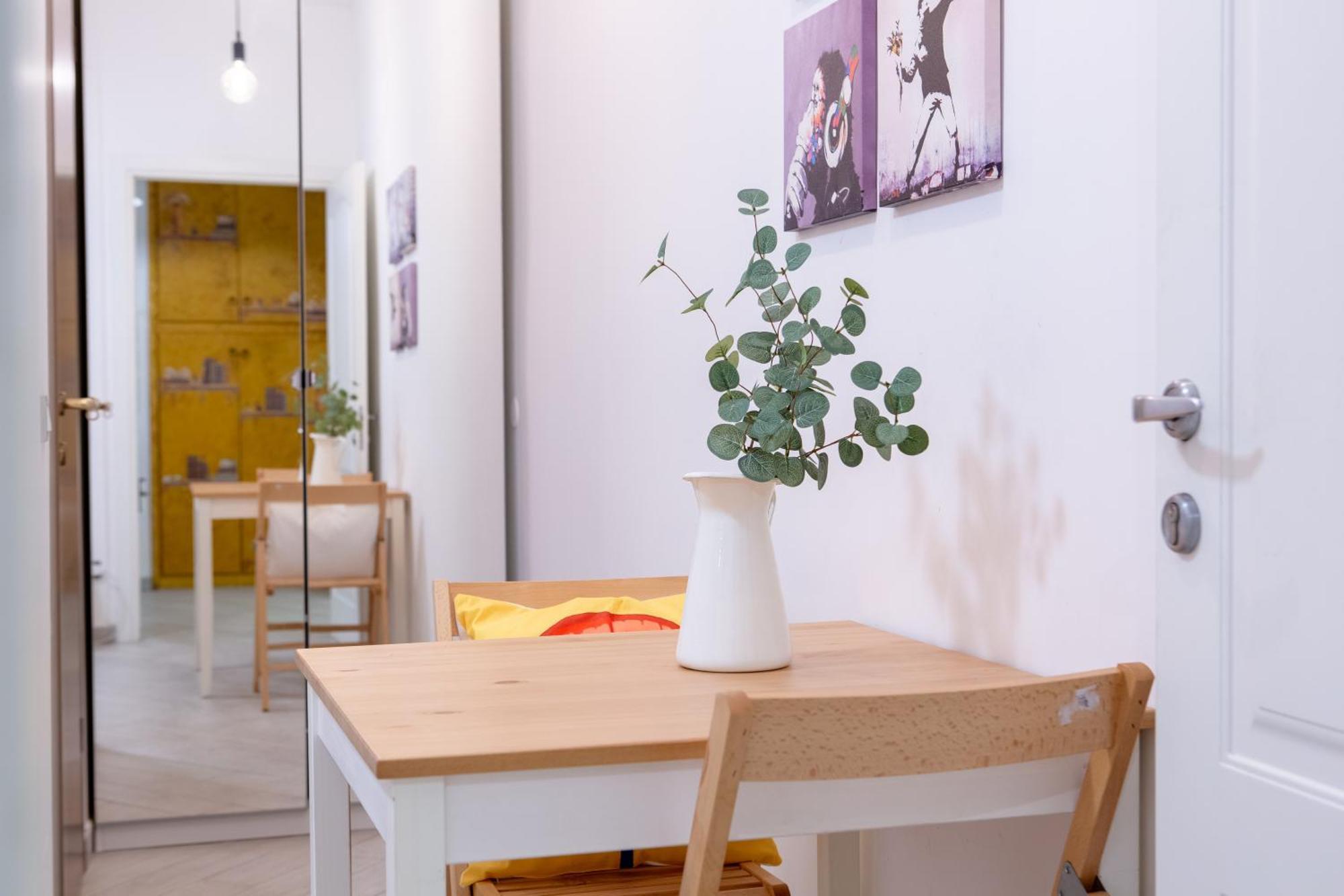 Stanza Comoda E Silenziosa Con Bagno Privato E Area Lavoro E Relax 罗马 外观 照片